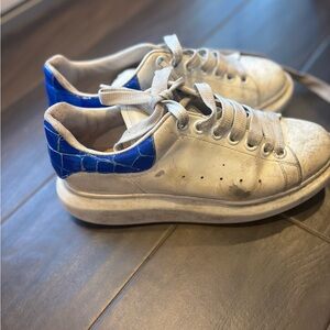 ALEXANDER MCQUEEN
WMNS OVERSIZED SNEAKER 'WHITE ULTRAMARINE'